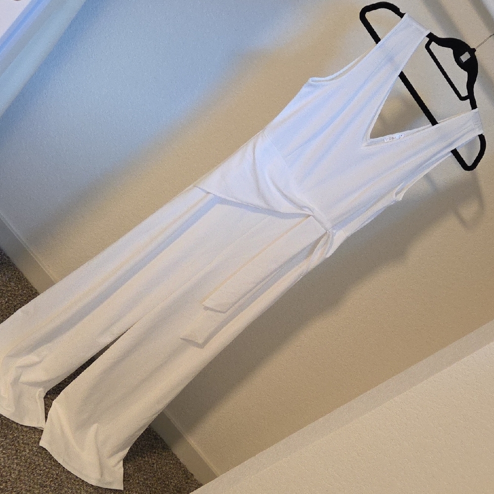 VENUS White Garment Tag